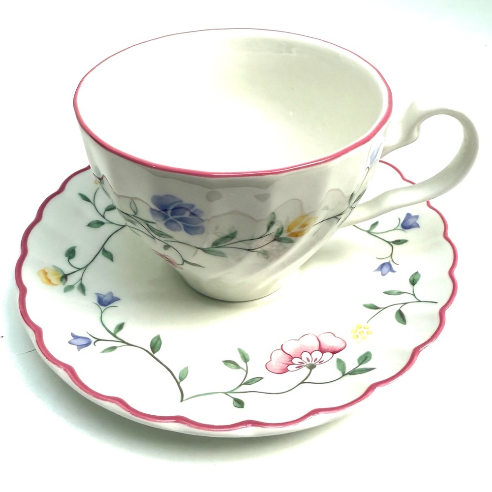 Johnson Brothers Summer Chintz Floral Teacup and Saucer Set - Vintage